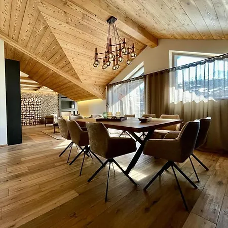 350 - The West - De Luxe Apartment Courchevel