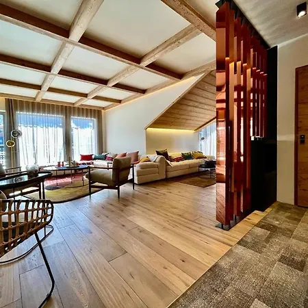 Apartment 350 - The West - De Luxe *